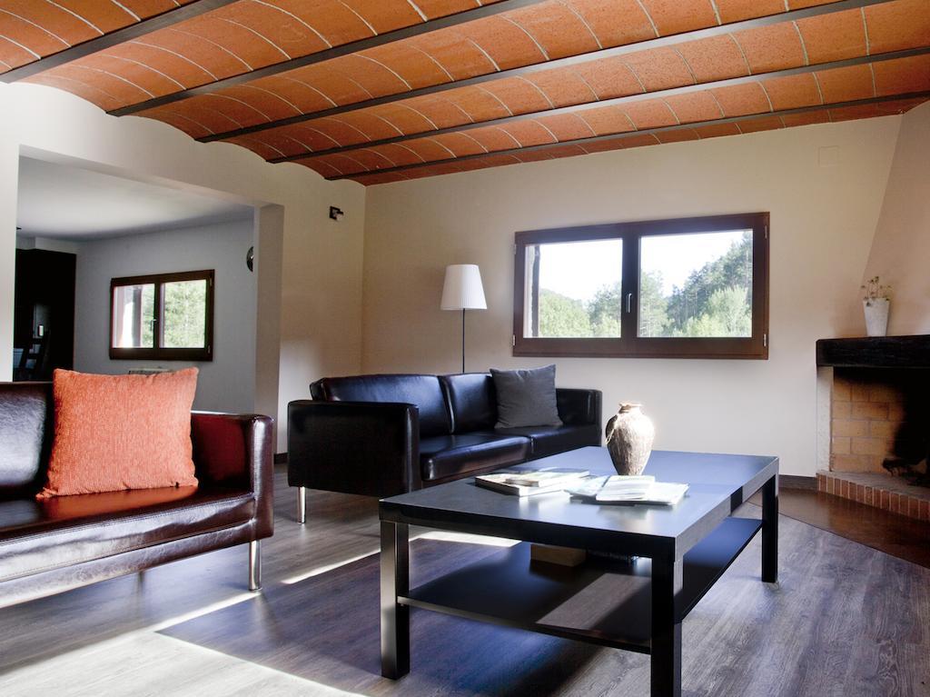 Mas Pinoses Guest House Les Llosses Exterior photo